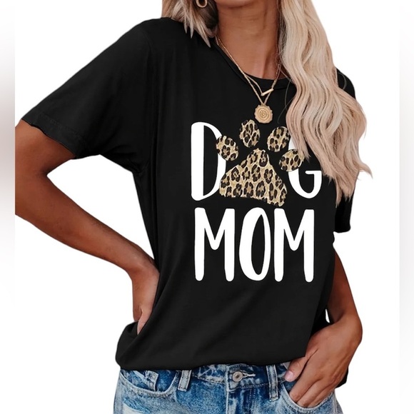 Dog Mom Graphic Leopard Print Black T-Shirt Women’s NWOT - Picture 2 of 14